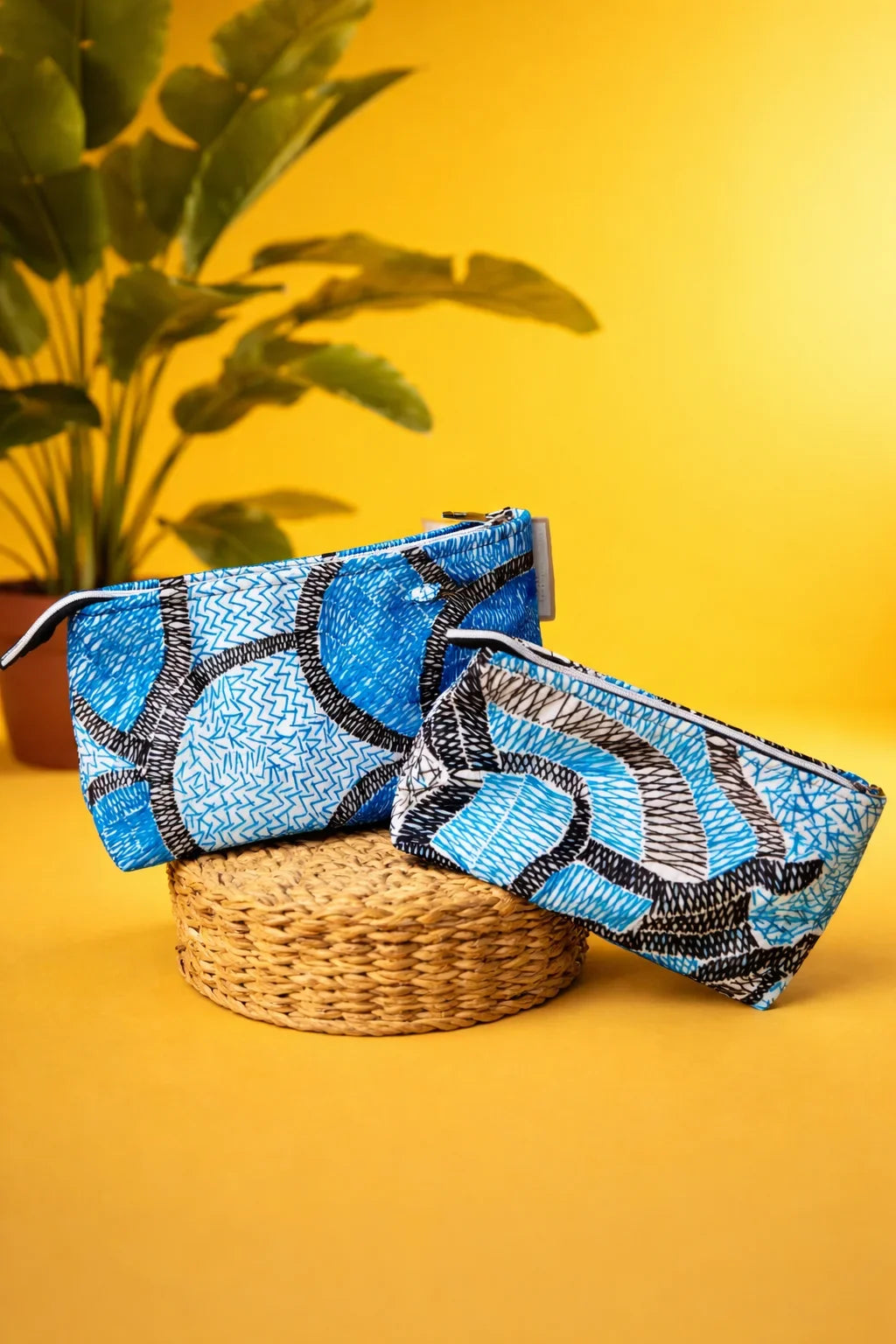 Hand Stitch Pouch – Blue Waves