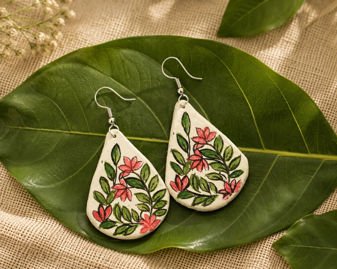 Hand Painted Earring – Garden Blossom