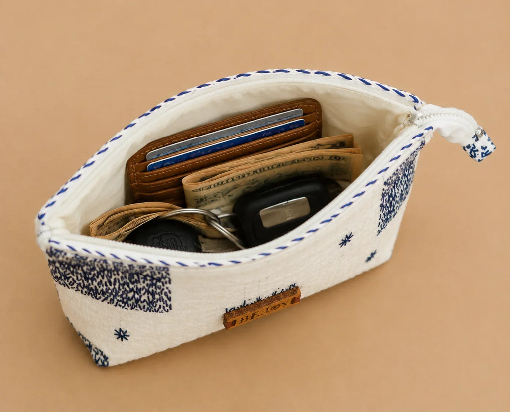 Hand Stitch Pouch – Guiding Stars