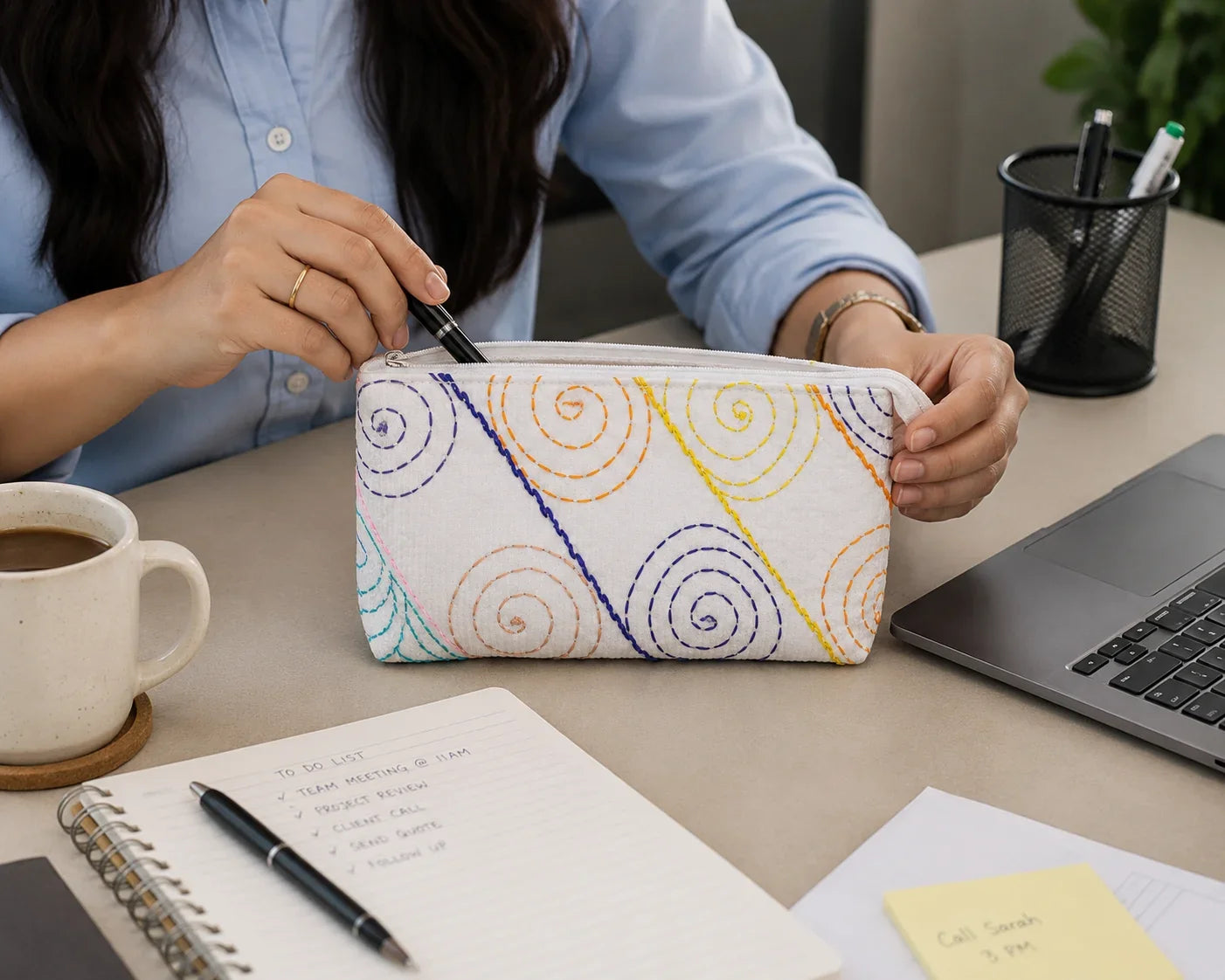 Hand Stitch Pouch – Circle of Dreams