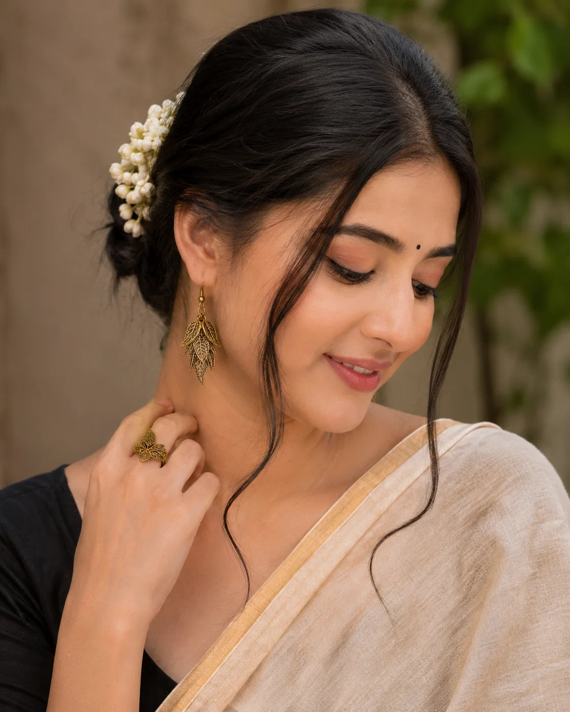 Handmade Leaf Earring – Nature Touch