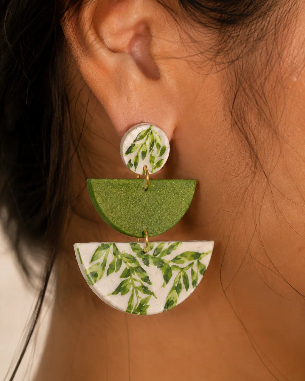 Hand Painted Earring – Green Harmony