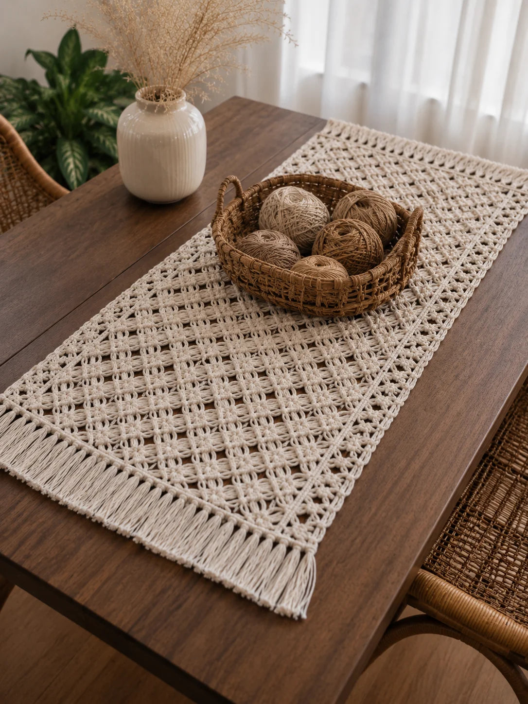 Macrame Table Runner – Natural Elegance