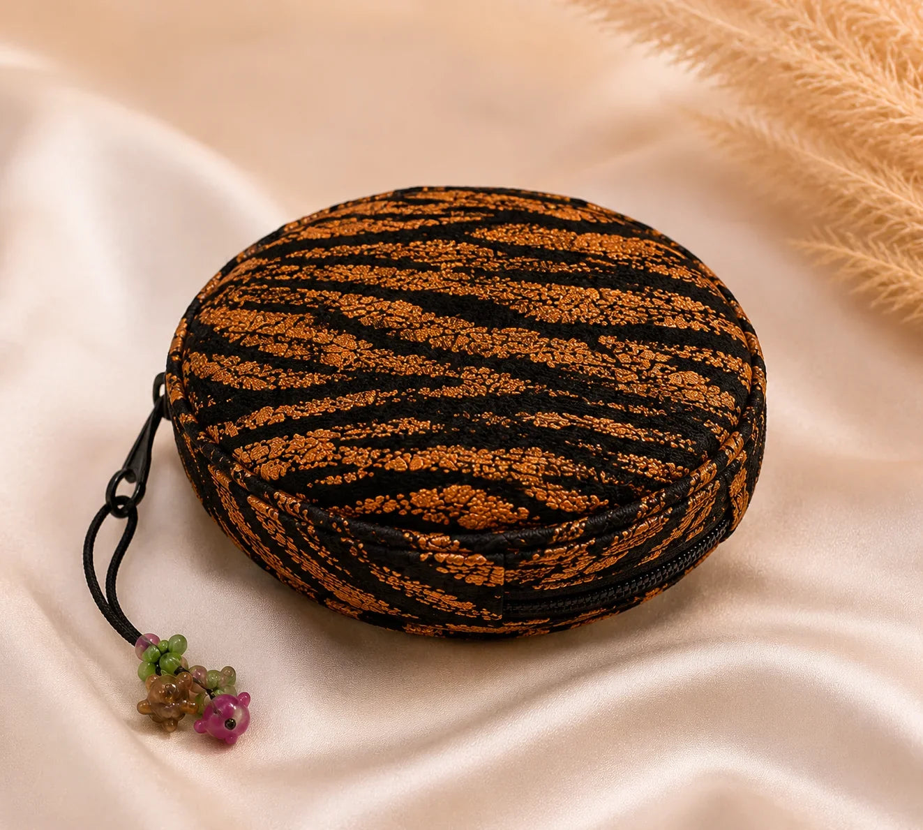 Hand Stitch Round Pouch – Circle of Strength