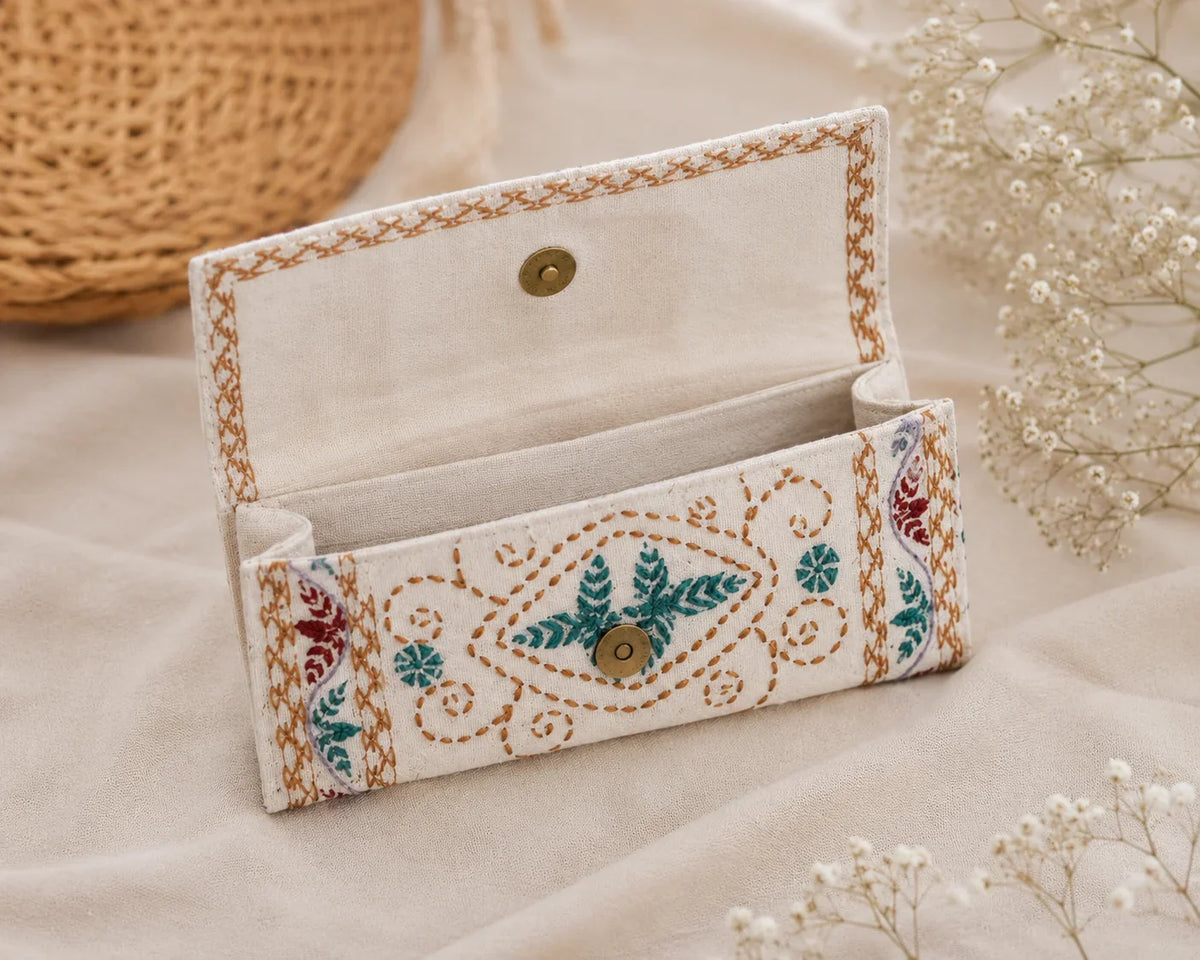 Hand Stitch Pouch – Graceful Garden