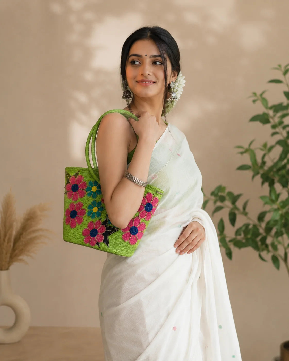 Hand Stitch Ladies Hand Bag – Blooming Happiness