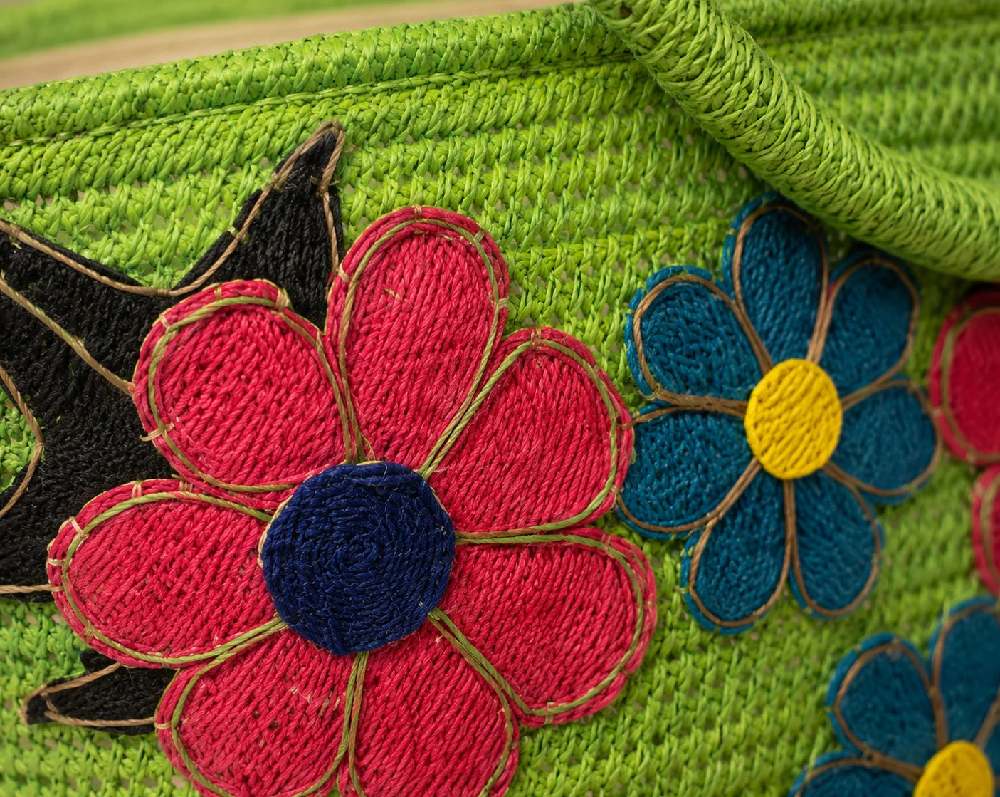 Hand Stitch Ladies Hand Bag – Blooming Happiness