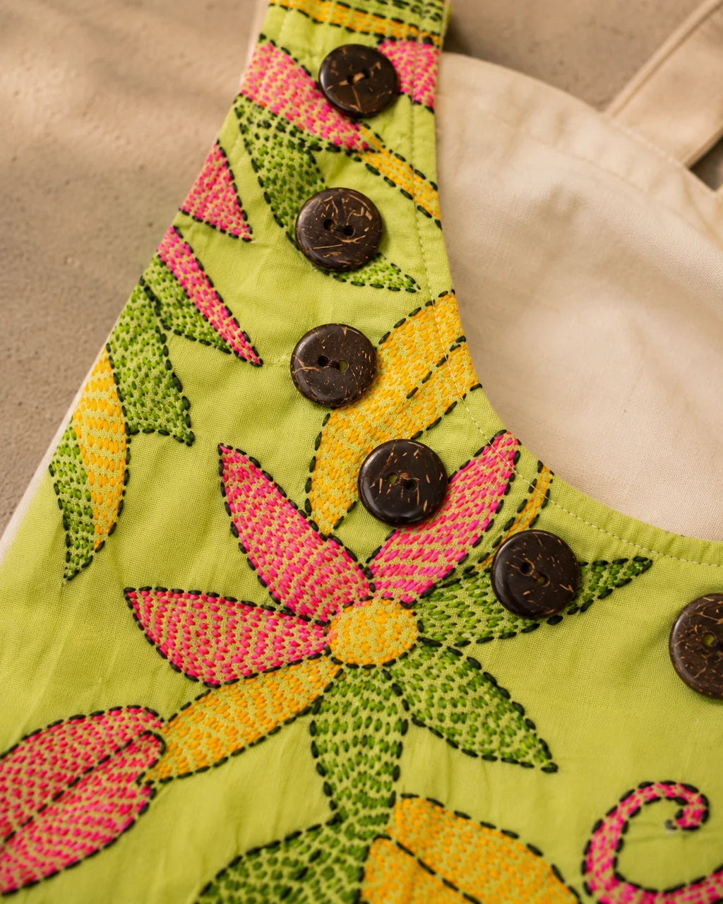 Hand Stitch Ladies Side Bag – Nature’s Harmony