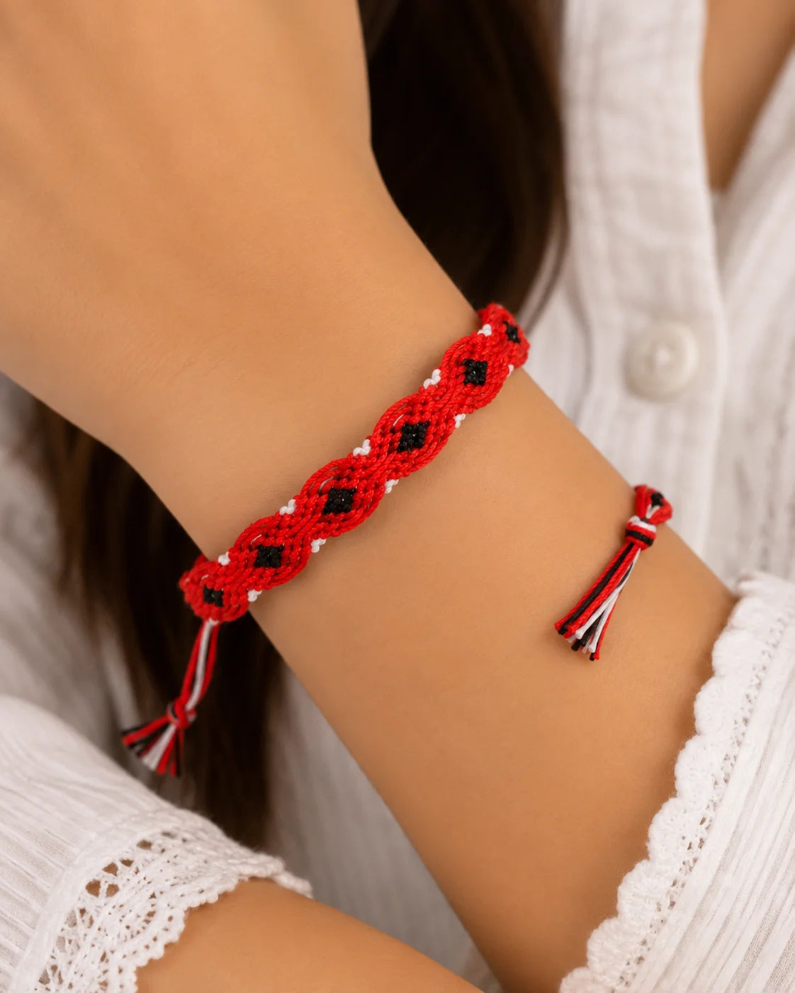 Handmade Friendship Bracelet – Red Passion