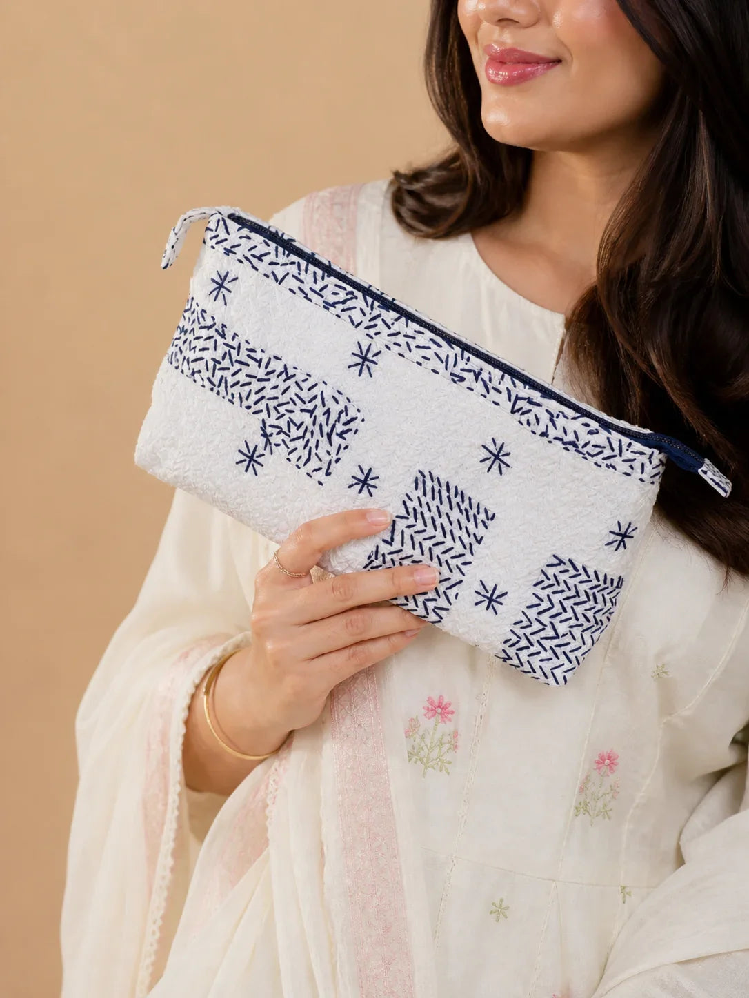 Hand Stitch Pouch – Little Stars of Hope