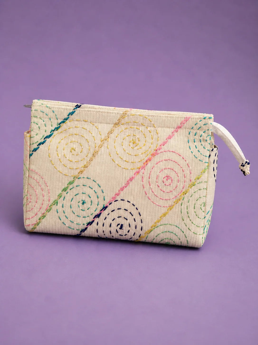 Hand Stitch Pouch – Endless Dreams