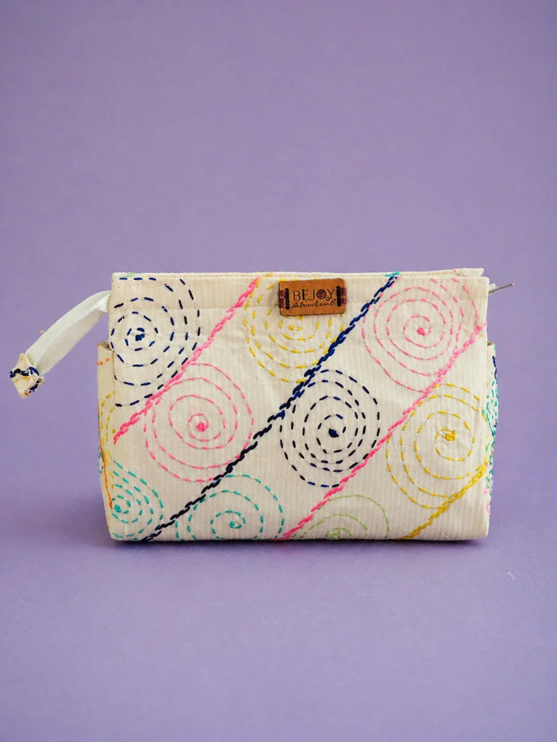 Hand Stitch Pouch – Endless Dreams