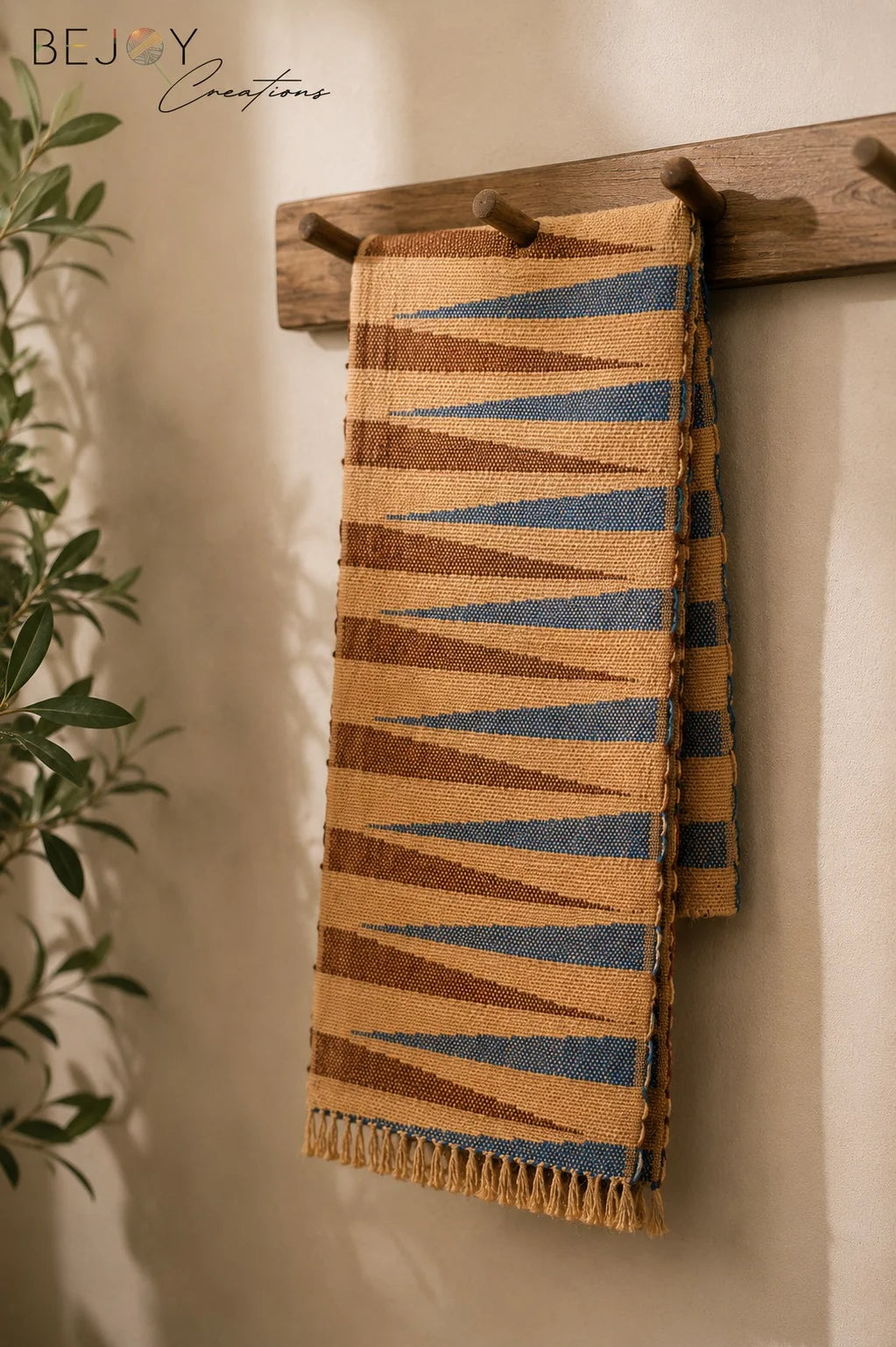 Jute Table Runner – Natural Heritage