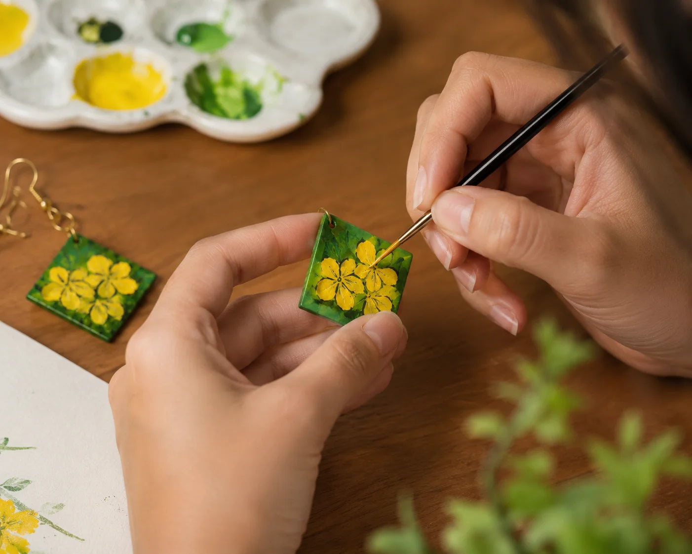 Hand Painted Earring – Golden Bloom