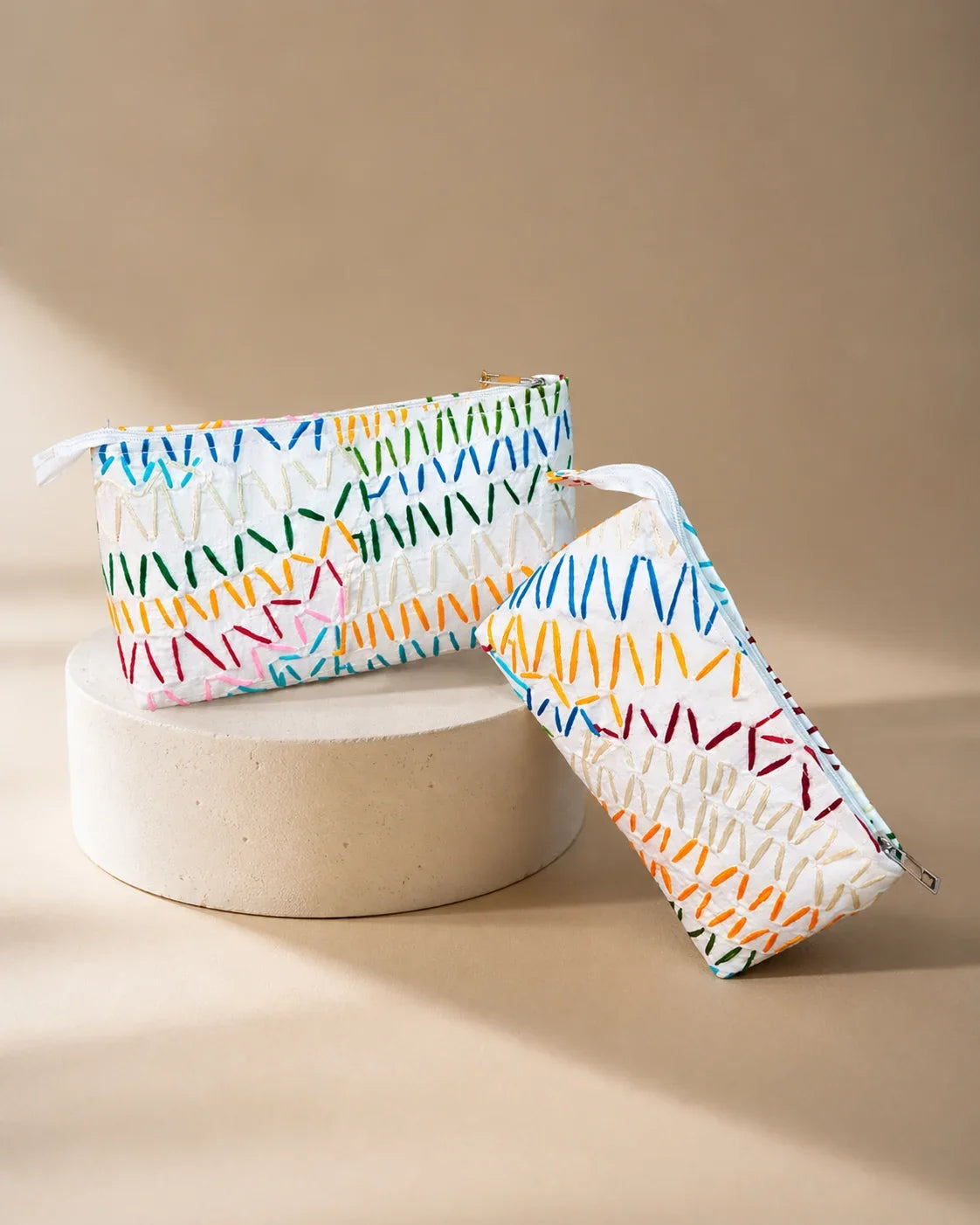 Hand Stitch Pouch – Rainbow Lines