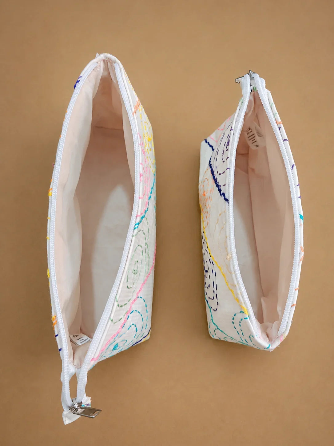 Hand Stitch Pouch – Circle of Dreams